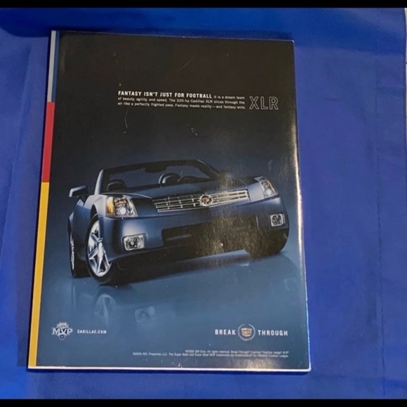 NFL (4) ITEMS SUPERBOWL XXXIX BUNDLE OFFICIAL TEE, PROGRAM,SEAT PAD & RADIO - Picture 9 of 16